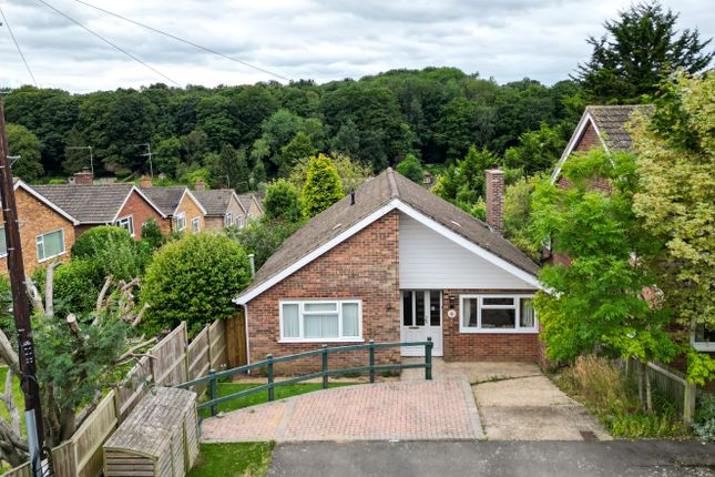 Hazlemere View, High Wycombe HP15 3 bed bungalow for sale