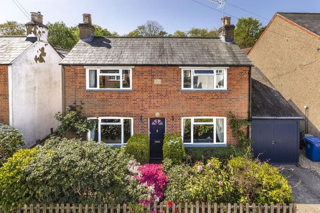 Sunninghill 2 bed detached house for sale