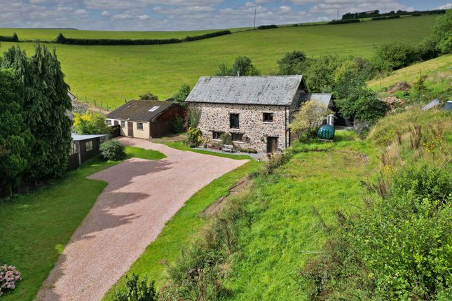 Bovey Tracey, Newton Abbot, Devon, TQ13 3 bed barn conversion for sale