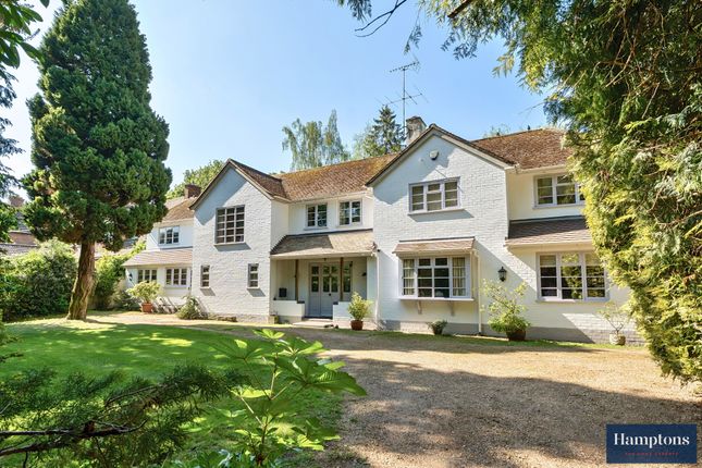 6 bedroom detached house for sale