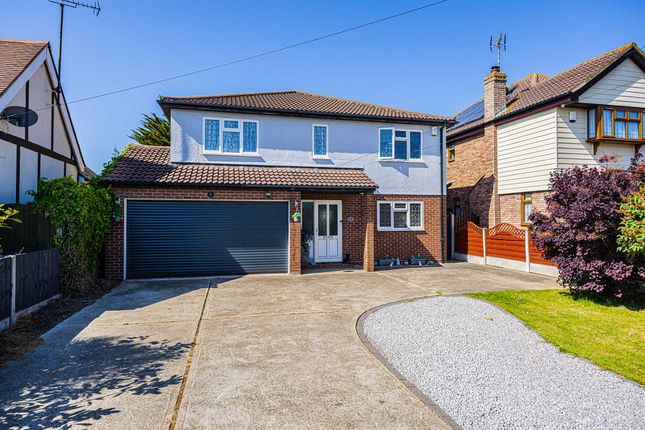 Brays Lane, Rochford, SS4 4 bed detached house for sale