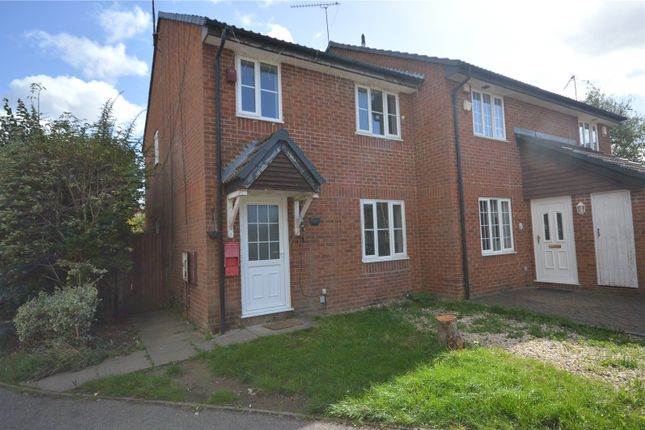 Spurcroft, Luton, Bedfordshire, LU3 3 bed end of terrace house for sale