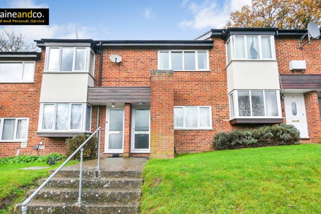 Lane End, Hatfield 3 bed maisonette for sale