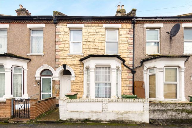 Warwick Road, Stratford, London, E15 3 bed terraced house for sale