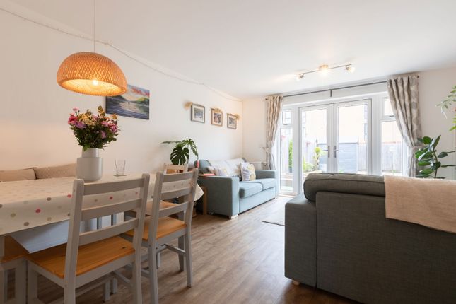 Signal Hill Road, Bordon GU35 2 bed terraced house for sale