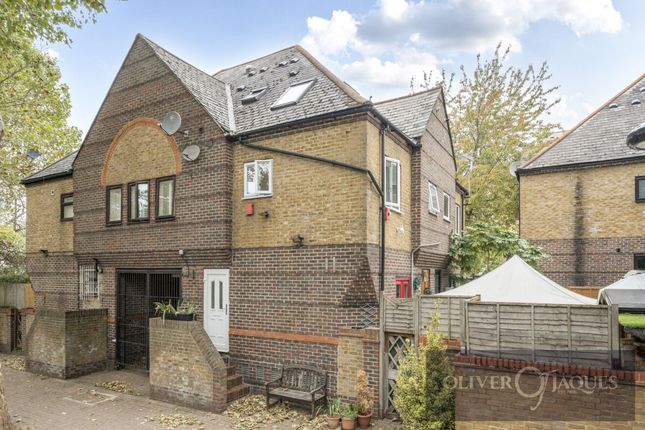 Cunard Walk, London, SE16 3 bed house for sale