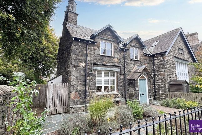 Vergers Cottage, 27 St Johns Street... 3 bed character property for sale