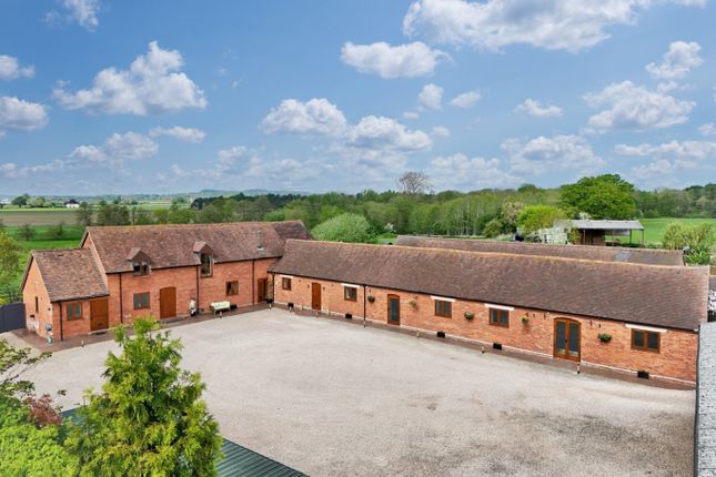 5 bed barn conversion