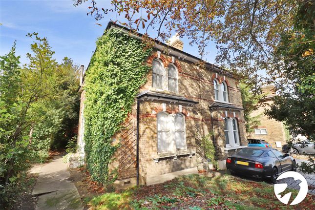 Woolwich Road, Belvedere, DA17 3 bed semi