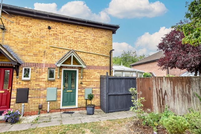 The Pastures, Aylesbury HP20 1 bed terraced house for sale