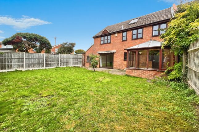 St. James Terrace, Abingdon OX14 4 bed semi