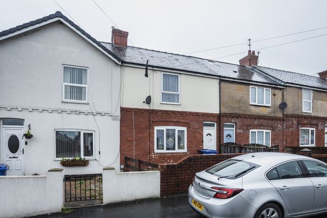 Avenue Road, Doncaster DN6 3 bed terraced house for sale