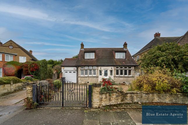 Ridgeway Road North, Isleworth, TW7 4 bed detached bungalow for sale