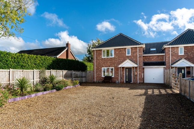 Norwich Road, Long Stratton, Norwich... 3 bed link detached house for sale