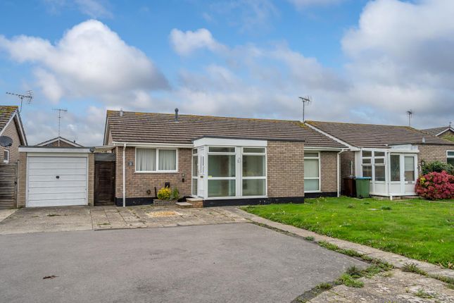 Flansham Park, Felpham, Bognor Regis 3 bed detached bungalow for sale