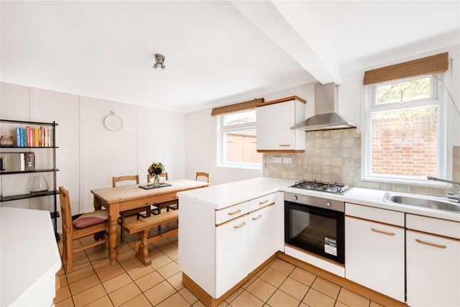 Alderbrook Road, London SW12 3 bed terraced house for sale