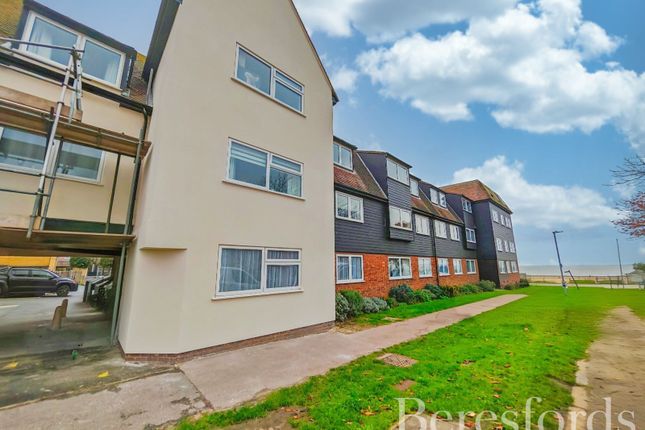 Seaview Avenue, West Mersea, CO5 2 bed apartment for sale