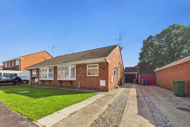 2 bedroom semi-detached bungalow for sale