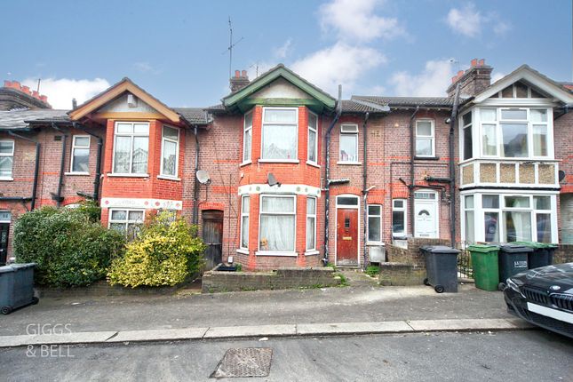 3 bed terraced house
