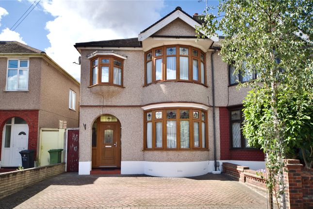 Sheringham Drive, Barking, IG11 3 bed semi