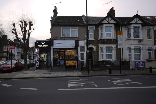 Prince Regent Lane, London, E13 1 bed flat for sale