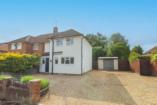 Award Road, Church Crookham GU52 3 bed semi