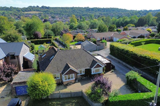 Poulton Hill, Marlborough, SN8 1AZ 4 bed detached house for sale