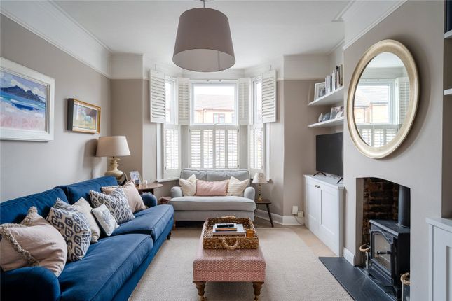 5 bed terraced house