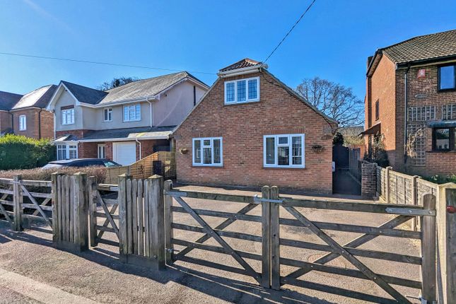 Westbeams Road, Sway, Hampshire, SO41 3 bed bungalow for sale