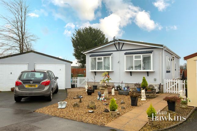 Church Park, Bradenstoke, Chippenham 2 bed park home for sale