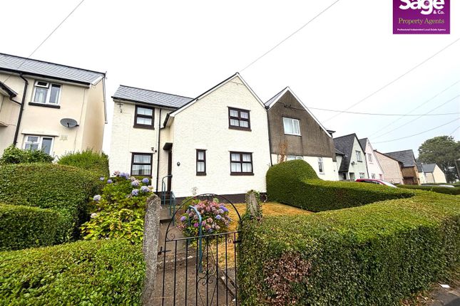 2 bedroom semi-detached house for sale
