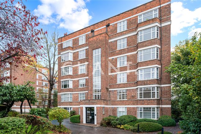 Barrington Court, Colney Hatch Lane... 2 bed apartment for sale