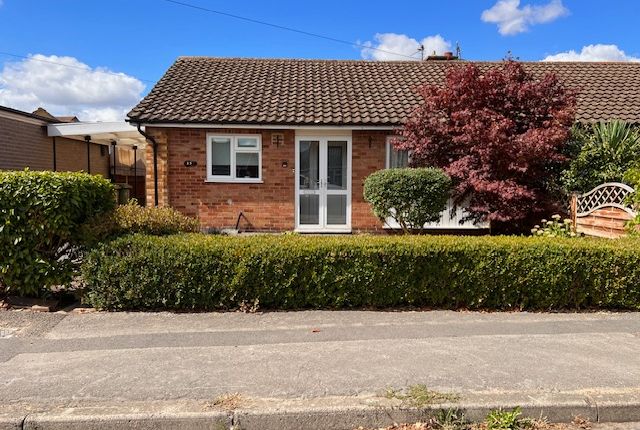 2 bedroom semi-detached bungalow for sale
