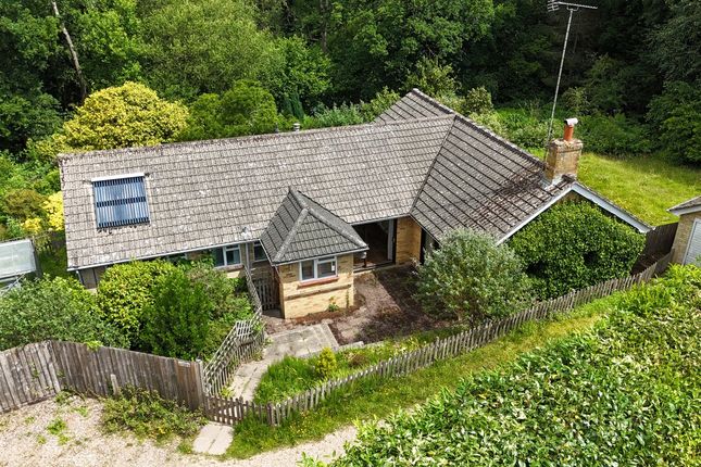 Drove Lane, Cold Ash, Thatcham, RG18 4 bed detached bungalow for sale