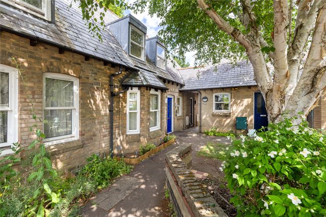 Bill Briggs Court, Ross Street... 1 bed apartment for sale