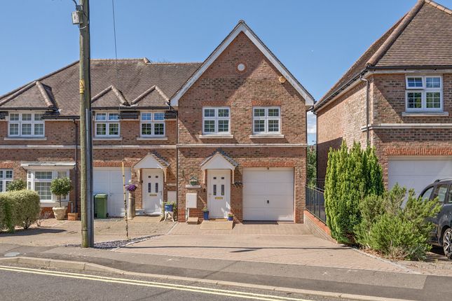 Hillcrest, Mill Lane, Storrington, RH20 4 bed townhouse for sale