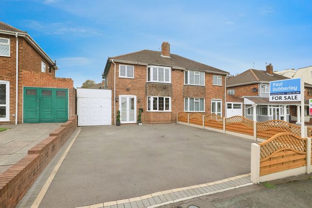 3 bedroom semi-detached house for sale