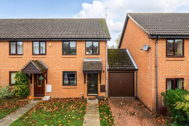 Trefoil Close, Berkshire RG40 2 bed house for sale