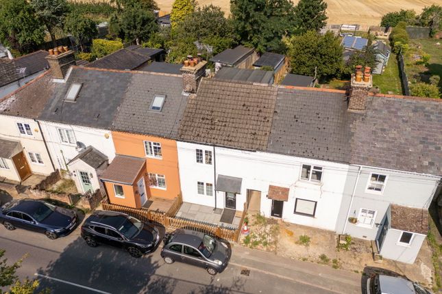 Tring HP23 2 bed terraced house for sale