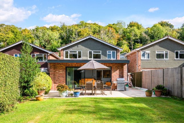 The Grove, Westerham TN16 4 bed link detached house for sale