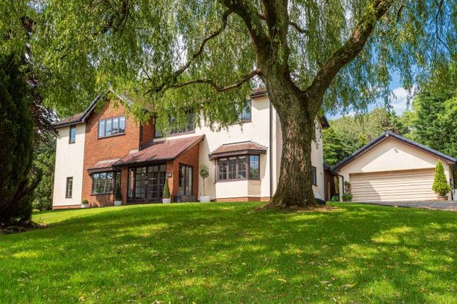 4 bed detached house