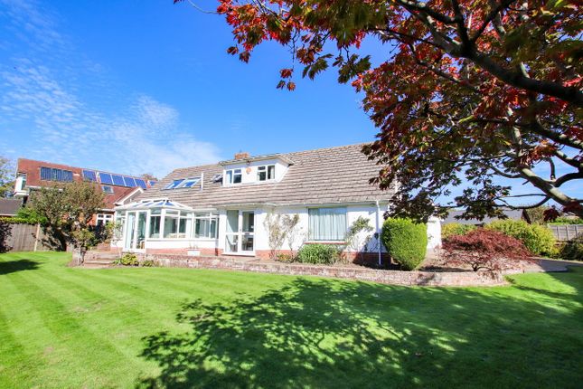 Fairfield Close, Lymington, SO41 4 bed bungalow for sale
