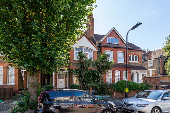 6 bedroom house for sale