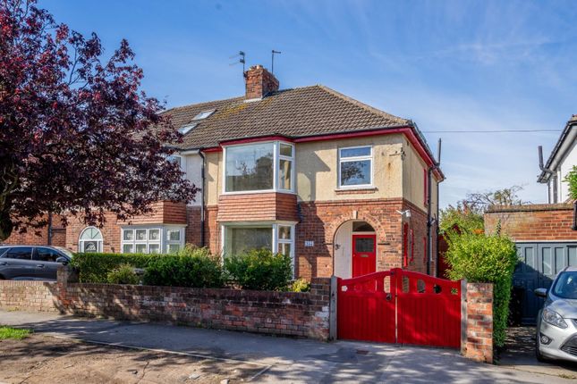 Manor Drive North, York 3 bed semi