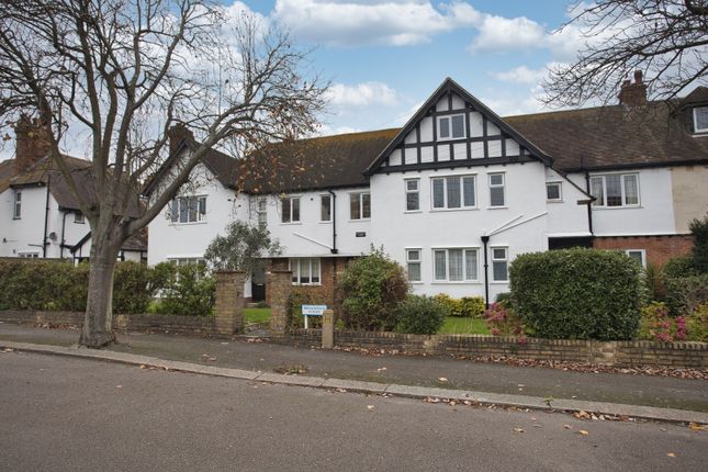 Broadfield Road, Folkestone, CT20 2 bed flat for sale