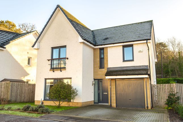 New Calder Mill Road, Livingston, EH54 4 bed detached house for sale