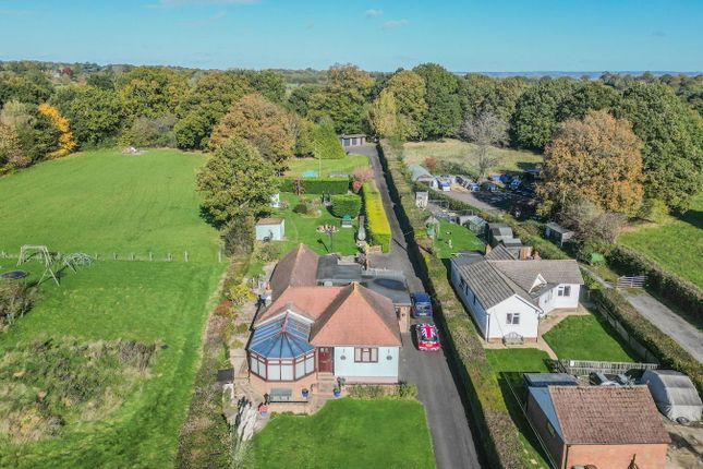 A Spacious Detached Bungalow With... 3 bed detached bungalow for sale