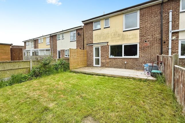 Denton Close, Rye TN31 3 bed semi