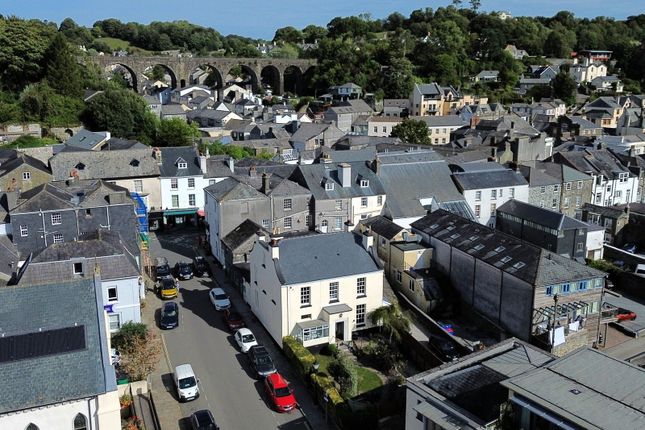 Russell Street, Tavistock PL19 5 bed detached house for sale