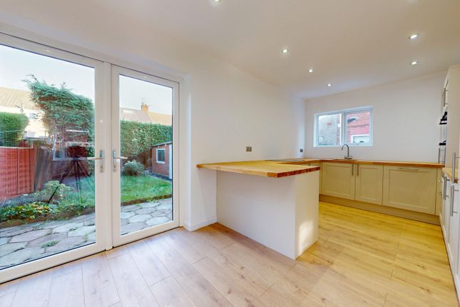 High Meadow, South Shields, Tyne and... 3 bed semi